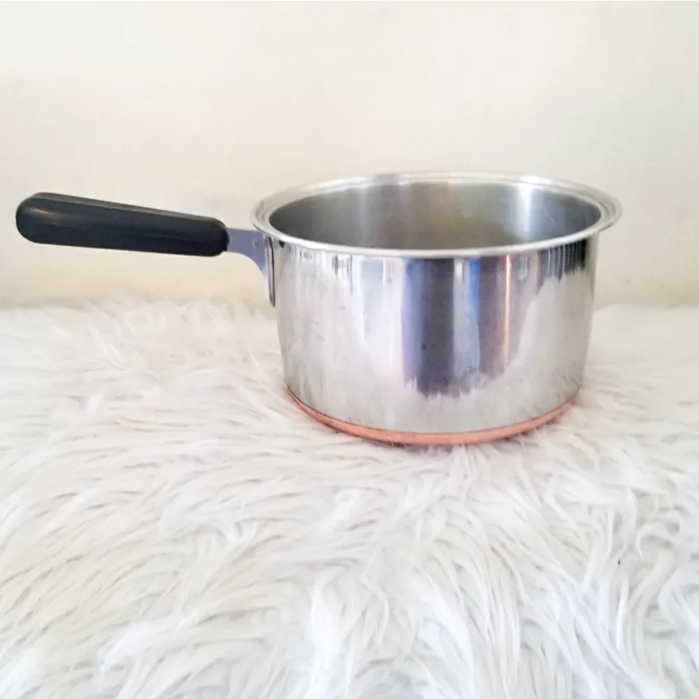 Vintage Thermic Ray by Norris copper bottom pot